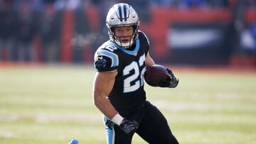 McCaffrey no ha vuelto a los emparrillados desde que sali&oacute; en la segunda jornada, en su visita a Tampa Bay, por un esguince en la zona alta del tobillo.