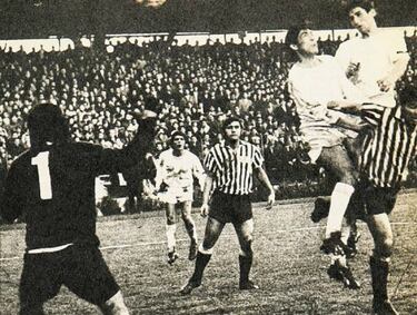 La increíble casualidad de la nueva camiseta alba ante Temuco