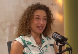 Asun González, experta en microbiota: “Lo ideal es desayunar a las nueve, cenar a las cuatro y un ayuno ajustado a los ritmos del Sol”