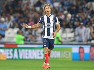 Monterrey's Spanish midfielder #10 Sergio Canales celebrates scoring his team's first goal during the Liga MX Clausura tournament football match between Monterrey and Leon at BBVA Stadium in Monterrey, Mexico on February 14, 2026. (Photo by Julio Cesar AGUILAR / AFP)