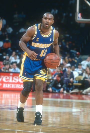 El padre de Tim Hardaway Jr, el alero que juega en los Mavericks con Luka Doncic, fue un excelente base, cinco veces all star y padre de un crossover letal, el bautizado como UTEP-Two Step. Pero en la temporada 1991-92, con Golden State Warriors, tuvo una noche hist¨®ricamente horrible en el tiro: 0/17. Fue el 27 de diciembre de 1991, en pista de los Wolves, y se lo tom¨® con humor, al menos: ¡°Voy a enmarcar las estad¨ªsticas, ya tengo un r¨¦cord en la NBA¡±.
