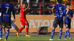 Benegas celebra uno de los tres goles que convirti&oacute; en el CAP de Talcahuano.