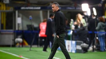 Spain's coach Luis Enrique reacts prior to the UEFA Nations League semifinal football match between Italy and Spain at the San Siro (Giuseppe-Meazza) stadium in Milan, on October 6, 2021. (Photo by FRANCK FIFE / AFP)