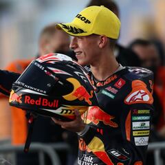 Acosta eclipsa a Martín