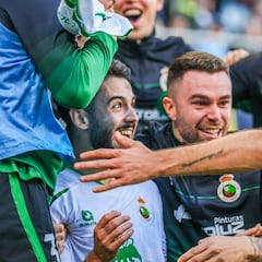 Andrés Martín pone líder al Racing derrochando magia