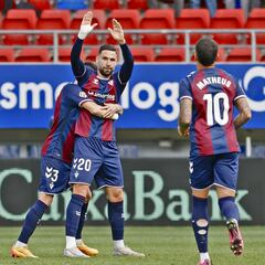 Puertas, una leyenda vuelve a casa