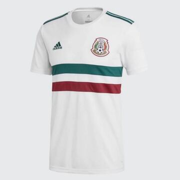 Segunda equipación de México.