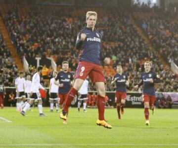 Fernando Torres adelantó de nuevo a los atléticos y marcó el 1-2.