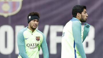 Tras jugar a un nivel descomunal con su selección, Neymar debe de ser el líder del equipo en ausencia de Leo Messi.