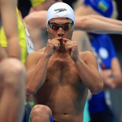 Crispín gana medalla de plata en los 100 metros pecho