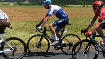 El ciclista brit¨¢nico Chris Froome compite durante la tercera etapa del Crit¨¦rium del Dauphin¨¦ 2022.