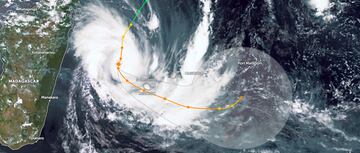 La tormenta tropical Belal sobre las Islas Mauricio y Reunión.