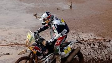 <b>UN PASO IMPORTANTE. </b>Coma superó a lo campeón la embarrada especial de ayer, imponiéndose ante su gran rival, Despres.