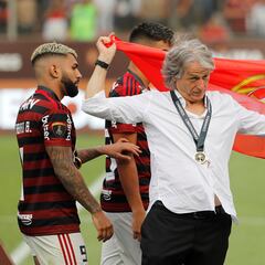 El multicampeón europeo que rechazó dirigir a Chile