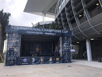 El Hard Rock Stadium, casa de los Miami Dolphins, está listo para el PSG vs Juventus y El Clásico Miami. Será el primer partido de fútbol en el estadio desde su remodelación.