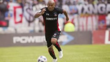 El delantero volvi&oacute; a jugar en la creaci&oacute;n de Colo Colo.