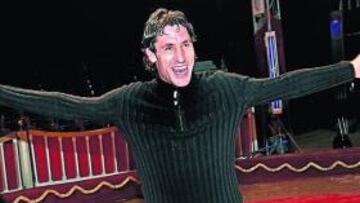 <b>TRISTEZA. </b>Uno de los jugadores más emblemáticos del Submarino, parece haber perdido la sonrisa por la lesión de su amigo Santi Cazorla.