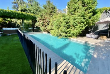 Así es la lujosa casa que puso en venta una famosa modelo chilena: cuesta casi $2 mil millones