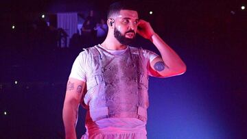 Drake durante la &uacute;ltima fecha del &#039;Aubrey &amp; The three Amigos Tour&#039; en State Farm Arena, Atlanta, Georgia. Noviembre 18, 2018.