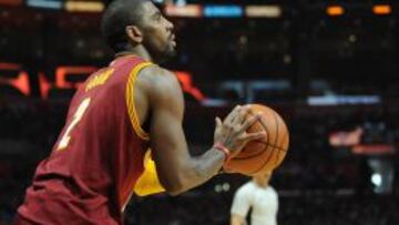 Los Cavs, hartos de Irving: solo 1 asistencia en 39 minutos
