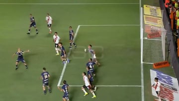 Brayan Cortés festejó ante River, pero este error pudo haber cambiado el resultado: ¡final impensado!