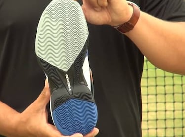 ¿Qué debo observar al comprar unos zapatos de tenis?