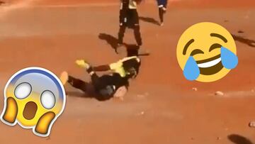 Las canchas de tierra nos han regalado tan gratos momentos en compañía de un balón y observar estos movimientos valen la pena.
