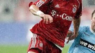 <B>EL MOTIVO DE LA DISCORDIA.</B> Hargreaves, de 25 años, ha reiterado su deseo de marcharse a la Premier League.