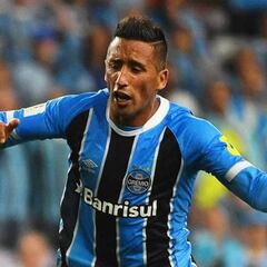 Lucas Barrios, otra vez contra Mosa: "Es un mata ídolos"