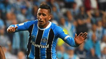 Lucas Barrios, otra vez contra Mosa: "Es un mata ídolos"