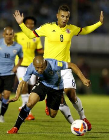Uruguay y Colombia en partido de ida y vuelta en el Centenario