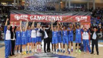 El Perfumer&iacute;as Avenida, campe&oacute;n de la Copa de la Reina 2014.