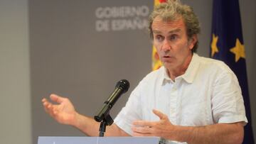 GRAF5888. MADRID, 24/05/2021.- El director del Centro de Coordinación de Alertas y Emergencias Sanitarias (CCAES), Fernando Simón, durante la rueda de prensa ofrecida este lunes en el Ministerio de Sanidad para dar los últimos datos de la pandemia del coronavirus. EFE/Fernando Alvarado