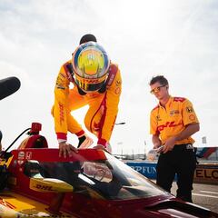 Palou comienza cuarto los test de las 500 Millas