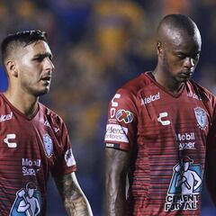 Barreiro, primero en torneos cortos con doblete de autogoles