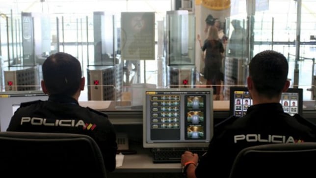 España abre el acceso legal a miles de libios: visados en un eje clave del Sahel