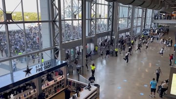 Mad rush at AT&T Stadium as fans go wild for Cowboys’ NFL season opener