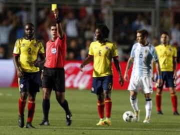 La Selección Argentina venció 3-0 a Colombia en San Juan, resultado que deja a la tricolor sexta en la tabla con 18 puntos.