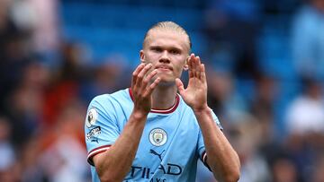 Soccer Football - Premier League - Manchester City v Leeds United - Etihad Stadium, Manchester, Britain - May 6, 2023 Manchester City's Erling Braut Haaland celebrates after the match REUTERS/Molly Darlington EDITORIAL USE ONLY. No use with unauthorized audio, video, data, fixture lists, club/league logos or 'live' services. Online in-match use limited to 75 images, no video emulation. No use in betting, games or single club /league/player publications.  Please contact your account representative for further details.