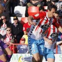 El Lugo aprende la lección ante los colistas y derrota al Mirandés