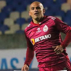 El golazo de ‘Chupete’ Suazo del que todos hablan en redes sociales