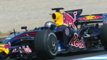 Vettel marca el mejor tiempo del año en Jerez