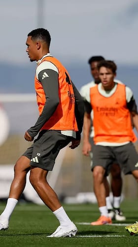 20/10/2025 Entrenamiento Real Madrid
Trent Alexander Arnold
Vinicius