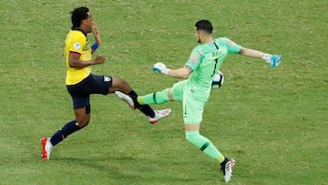 El ingrato primer tiempo de Gabriel Arias ante Ecuador