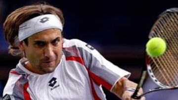 EN FORMA. Ferrer, campeón en Valencia el domingo, resta un servicio de Granollers en París.