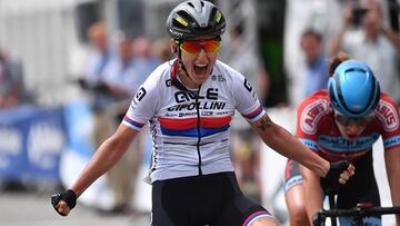 El Movistar femenino contrata a Guarischi y a Jelena Eric