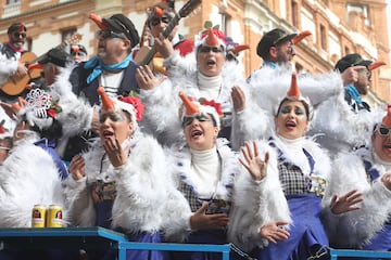 CADIZ ANDALUSIA, SPAIN - FEBRUARY 19: Detail of the return to normality of the Cadiz carnival after returning to its date after the Covid-19 pandemic, on February 19, 2023 in Cadiz (Andalusia, Spain). The city of Cadiz has taken to the streets to celebrate the carnival on its traditional date. A party that not only attracts the people of Cadiz, as hotel occupancy has been close to 100%. (Photo By Nacho Frade/Europa Press via Getty Images)