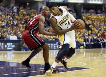 Paul George y Ray Allen.
