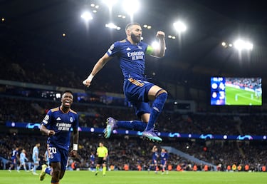 El 26 de abril de 2022 Real Madrid y Manchester City volvían a verse en una semifinal de Champions 6 años después de la de 2016. En esta ocasión hubo lluvia de goles, en el 10 ganaba 2-0 el equipo mancuniano, y marcaría dos goles más, pero entre Benzema, con dos tantos, y Vinicius, con otro más, no dejaron que el City se fuera a más de dos goles de ventaja y el partido terminó 4-3, a pesar del gran juego exhibido por el equipo dirigido por Pep Guardiola.