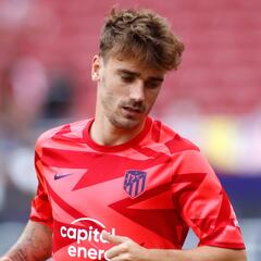 Griezmann, en punta con Suárez y Herrera entra en el 4-4-2